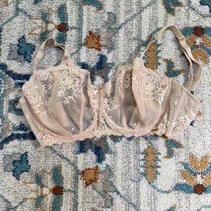 Never worn attollo bra! Small band big bust